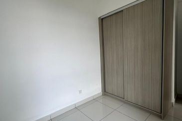 JB /  Tebrau Resident Condo / Hight Floor