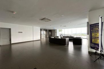 JB /  Tebrau Resident Condo / Hight Floor