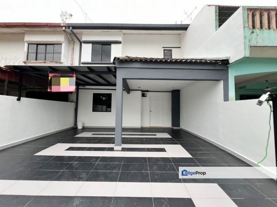 Kulai / Taman Putri Kulai / Sri putri Kulai / Double Storey House / Unblock Unit, Johor, Kulai