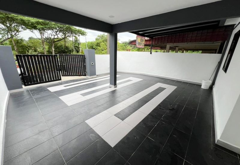 Kulai / Taman Putri Kulai / Sri putri Kulai / Double Storey House / Unblock Unit