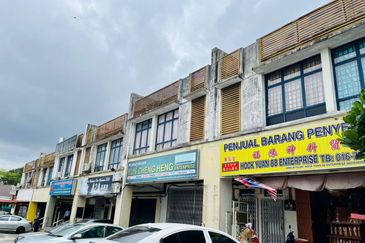 Kulai Indahpura Double Storey Shoplot below RM700K