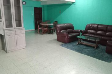 Kulai / Kota Kulai / Double Storey House