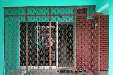 Kulai / Kota Kulai / Double Storey House