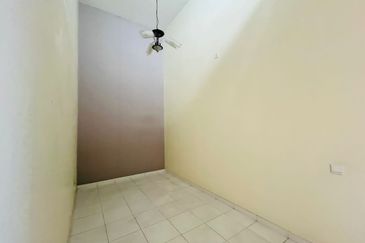 JB Setia Tropika 6 ✅ Double Storey Terrace House