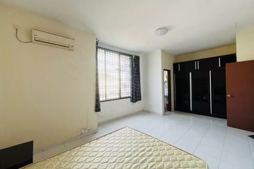 JB Setia Tropika 6 ✅ Double Storey Terrace House