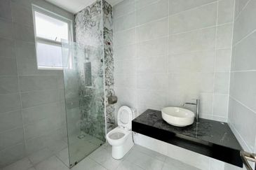 Skudai / Taman Mutiara / Taman Mutiara Bestari 3 @ 2 Storey Cluster House 👍Facing Garden