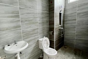 Skudai / Taman Mutiara / Taman Mutiara Bestari 3 @ 2 Storey Cluster House 👍Facing Garden