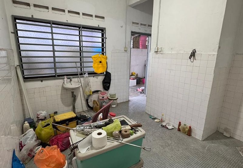Kulai - Taman Makmur - Jalan Makmur - Single Storey Terrace House 