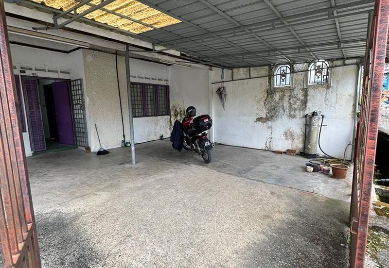 Kulai - Taman Makmur - Jalan Makmur - Single Storey Terrace House 