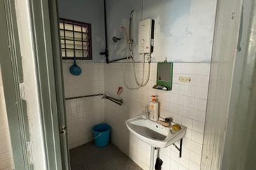 Kulai - Taman Makmur - Jalan Makmur - Single Storey Terrace House 