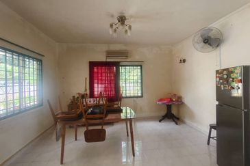 Kulai - Senai / Saleng - Taman Muhibah - Double Storey Corner Lot 