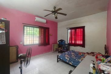 Kulai - Senai / Saleng - Taman Muhibah - Double Storey Corner Lot 