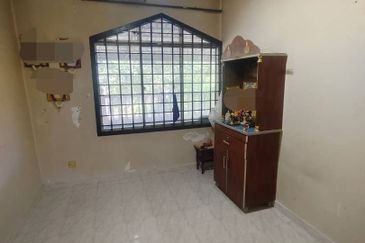 Kulai - Senai / Saleng - Taman Muhibah - Double Storey Corner Lot 