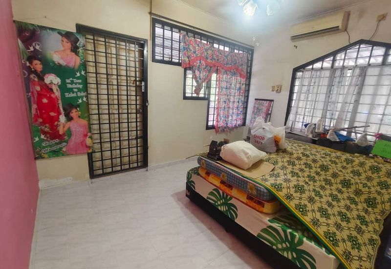 Kulai - Senai / Saleng - Taman Muhibah - Double Storey Corner Lot 