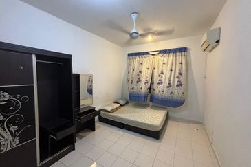 Skudai @  Bandar Selesa Jaya - Jalan Silat Lincah - Villa Krystal Corner lot unit