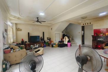 Kulai Bandar Putra @ Jalan Nuri - Double Storey Terrace House Corner Lot 