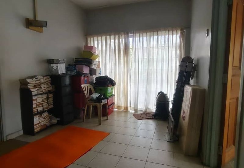 Kulai Bandar Putra @ Jalan Nuri - Double Storey Terrace House Corner Lot 