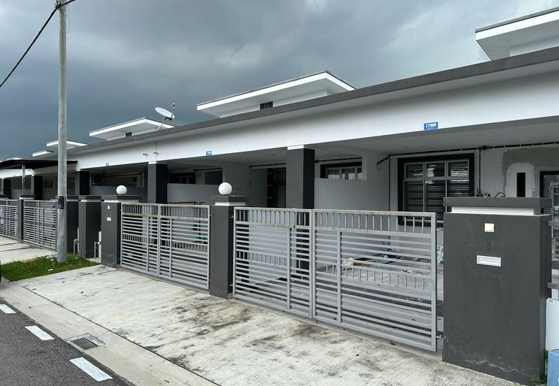 Kulai -Bandar Putra - Jalan Murai - Single Storey House