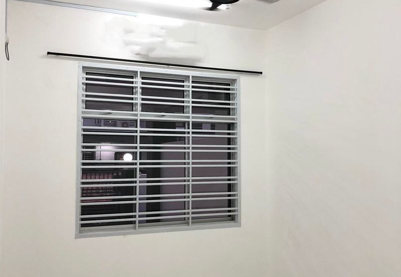 Kulai -Bandar Putra - Jalan Murai - Single Storey House