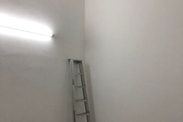 Kulai -Bandar Putra - Jalan Murai - Single Storey House