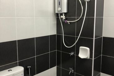 Kulai -Bandar Putra - Jalan Murai - Single Storey House