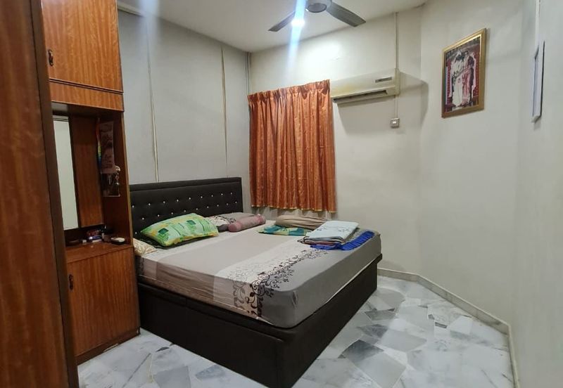 Skudai - Taman Skudai Baru - Jalan Hang Tuah - Single Storey Terrace