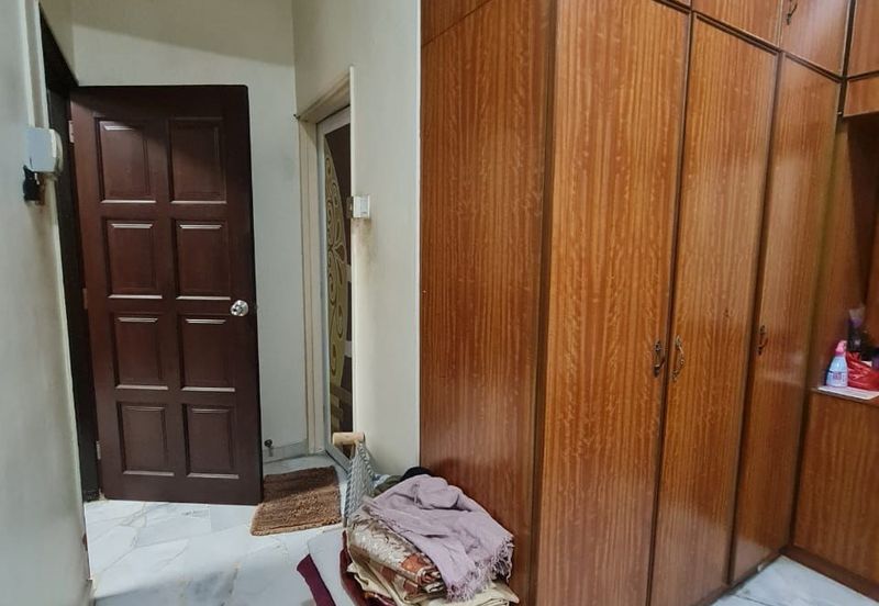 Skudai - Taman Skudai Baru - Jalan Hang Tuah - Single Storey Terrace