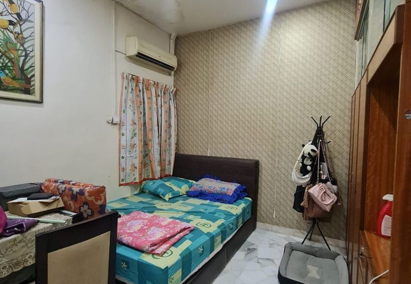 Skudai - Taman Skudai Baru - Jalan Hang Tuah - Single Storey Terrace