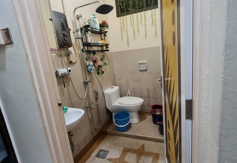 Skudai - Taman Skudai Baru - Jalan Hang Tuah - Single Storey Terrace