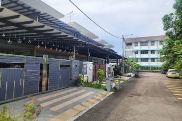 Kulai Bandar Putra - Jalan Tualang  - double storey house
