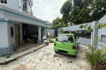 Gelang Patah - Taman.Nusa Perintis 1 - Jalan Nusa Perintis - Double Storey House Unblock Unit