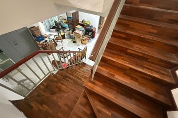 Gelang Patah - Taman.Nusa Perintis 1 - Jalan Nusa Perintis - Double Storey House Unblock Unit