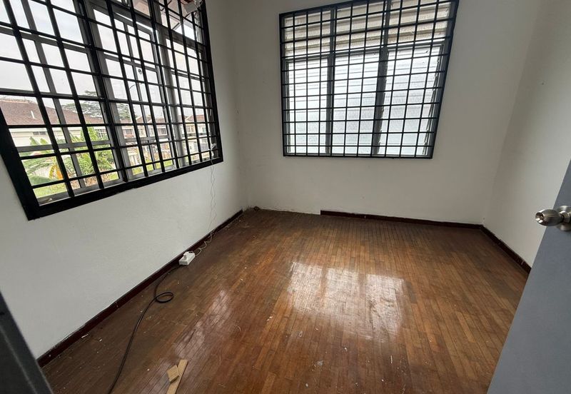 Gelang Patah - Taman.Nusa Perintis 1 - Jalan Nusa Perintis - Double Storey House Unblock Unit