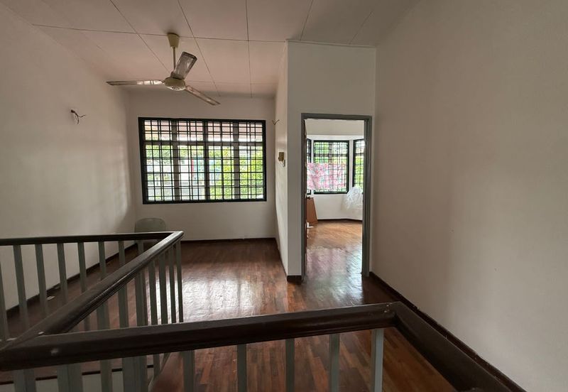 Gelang Patah - Taman.Nusa Perintis 1 - Jalan Nusa Perintis - Double Storey House Unblock Unit