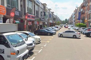 Kulai.Bandar Indahpura - Jalan Kenanga - 2 Storey.Shoplot