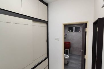 JB - Taman Larkin Idaman - Jalan Idaman Utama - M TIARA Apartment Larkin 