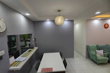 JB - Taman Larkin Idaman - Jalan Idaman Utama - M TIARA Apartment Larkin 