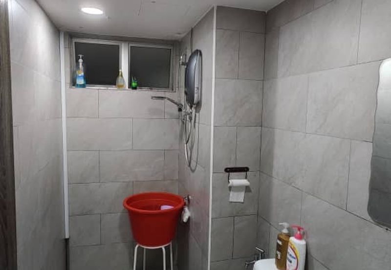 JB - Taman Larkin Idaman - Jalan Idaman Utama - M TIARA Apartment Larkin 