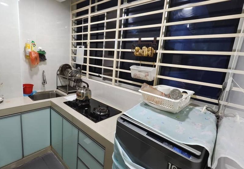 JB - Taman Larkin Idaman - Jalan Idaman Utama - M TIARA Apartment Larkin 