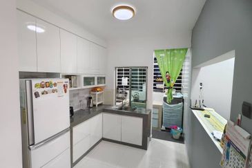 JB - Taman Larkin Idaman - Jalan Idaman Utama - M TIARA Apartment Larkin 