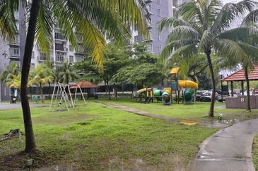 JB - Taman Larkin Idaman - Jalan Idaman Utama - M TIARA Apartment Larkin 