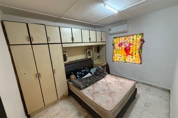 Skudai -  Taman Sri pulai - Jalan Pakis - Single Storey LowCost