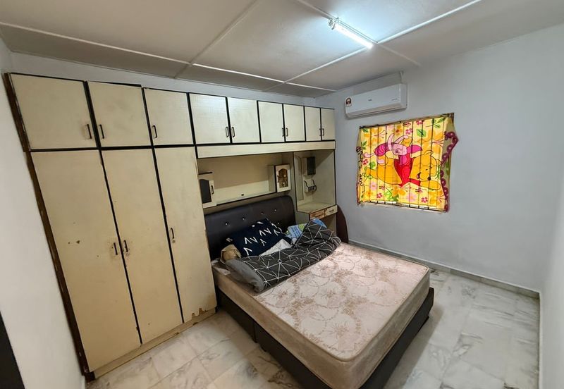 Skudai -  Taman Sri pulai - Jalan Pakis - Single Storey LowCost