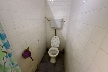 Skudai -  Taman Sri pulai - Jalan Pakis - Single Storey LowCost