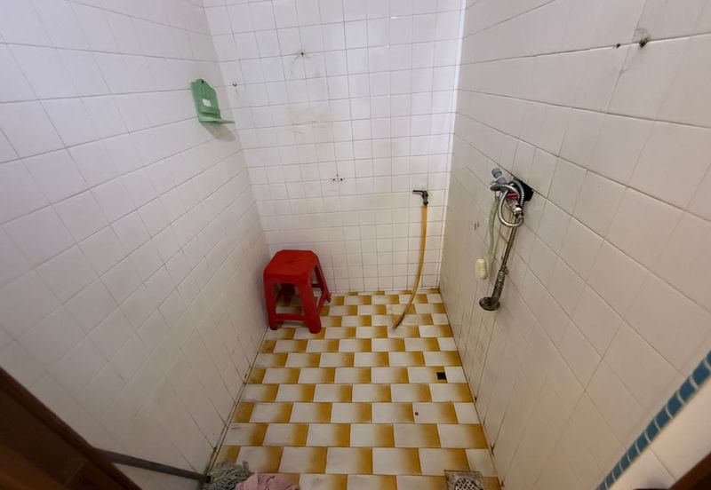 Skudai -  Taman Sri pulai - Jalan Pakis - Single Storey LowCost