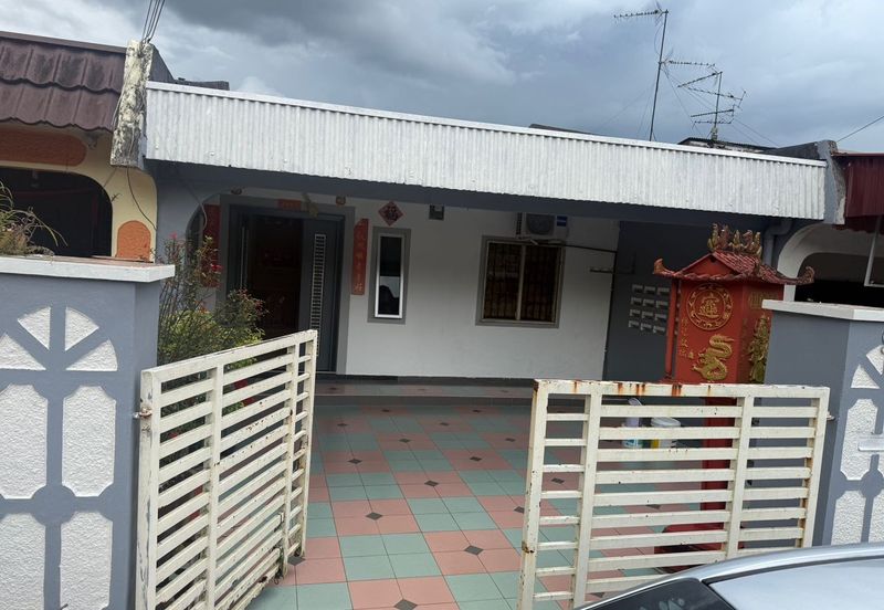 Skudai -  Taman Sri pulai - Jalan Pakis - Single Storey LowCost