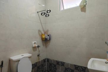 Kulai - Bandar Putra - Jalan Mewah Utama - Summit Park - Double Storey Cluster House Endlot