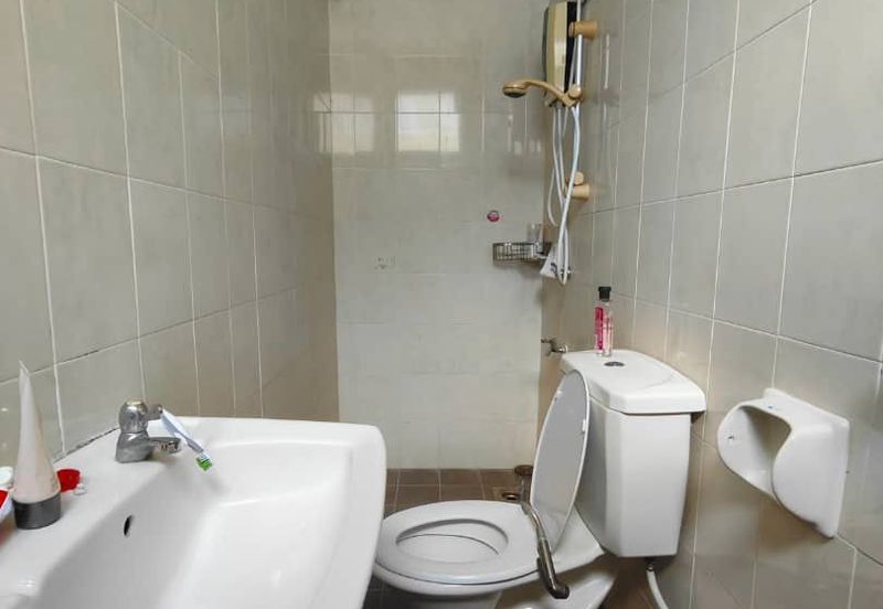 Kulai - Bandar Putra - Jalan Mewah Utama - Summit Park - Double Storey Cluster House Endlot