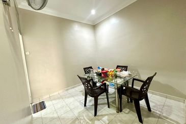 Kulai - Bandar Putra - Jalan Merbuk - Single Storey Terrace House