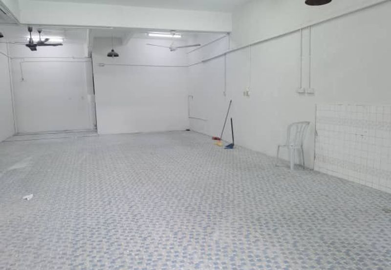 Kulai - Taman Kota Kulai -Jalan Pinang - Three Storey Shoplot